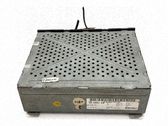 Radio / CD/DVD atskaņotājs / navigācija