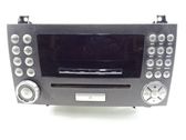 Panel / Radioodtwarzacz CD/DVD/GPS