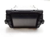 Radio / CD-Player / DVD-Player / Navigation