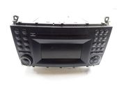 Radio / CD-Player / DVD-Player / Navigation