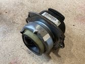 Engine mount bracket