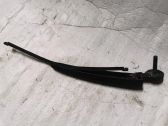 Rear wiper blade arm