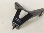Rear bumper mounting bracket