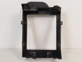 Radiator mount bracket