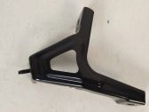 Rear bumper mounting bracket