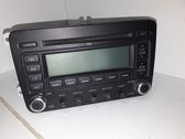 Radio/CD/DVD/GPS-pääyksikkö