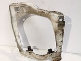Headlight/headlamp mounting bracket