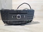Radio / CD-Player / DVD-Player / Navigation