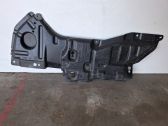 Cache de protection sous moteur
