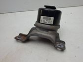Engine mount bracket