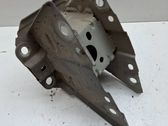 Rear bumper mounting bracket