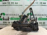 Cerradura de puerta delantera