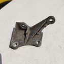 Engine mounting bracket