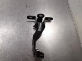 Sliding door middle roller runner