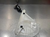 Sliding door contact joint