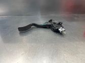 Accelerator throttle pedal