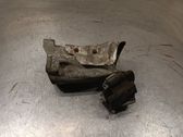 Engine mounting bracket