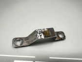 Fender mounting bracket