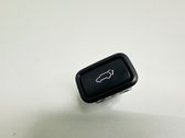 Tailgate/boot open switch button