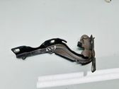 Engine bonnet/hood hinges