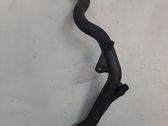 Tuyau de liquide de refroidissement moteur