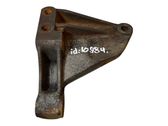 Engine mounting bracket