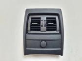 Rejilla de ventilación trasera