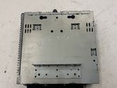 Radio / CD-Player / DVD-Player / Navigation