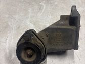 Gearbox mounting bracket