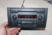 Radio/CD/DVD/GPS-pääyksikkö