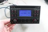 Radio/CD/DVD/GPS-pääyksikkö