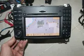 Radio / CD-Player / DVD-Player / Navigation