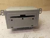 Radio / CD-Player / DVD-Player / Navigation