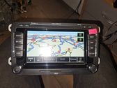 Radio/CD/DVD/GPS head unit
