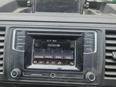Radio/CD/DVD/GPS head unit