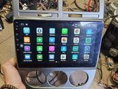 Radio/CD/DVD/GPS head unit