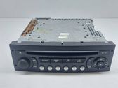 Radio / CD-Player / DVD-Player / Navigation
