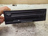 Radio/CD/DVD/GPS head unit