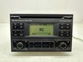 Radio / CD-Player / DVD-Player / Navigation