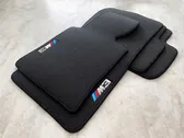 Car floor mat set