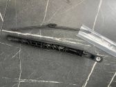 Engine mounting bracket