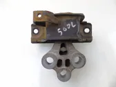 Engine mount bracket