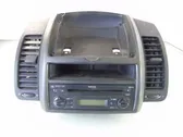 Radio/CD/DVD/GPS-pääyksikkö