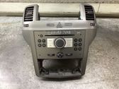 Radio / CD-Player / DVD-Player / Navigation