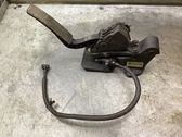 Accelerator throttle pedal