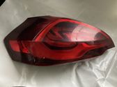Tailgate rear/tail lights