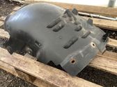 Front wheel arch liner splash guards