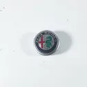 Mostrina con logo/emblema della casa automobilistica