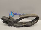 Accelerator throttle pedal