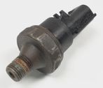 Oil pressure sensor